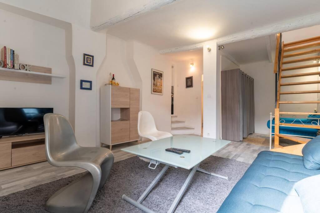 Le Charme Du Medieval Dans Un Appartement Cosy Hyères Kültér fotó